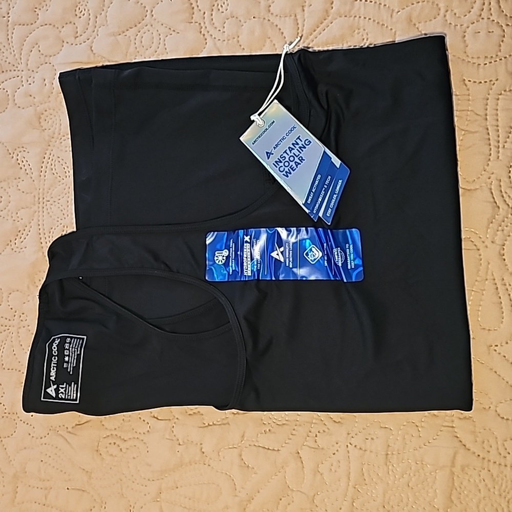 Arctic Cool Racerback Tank & Shorts 2XL